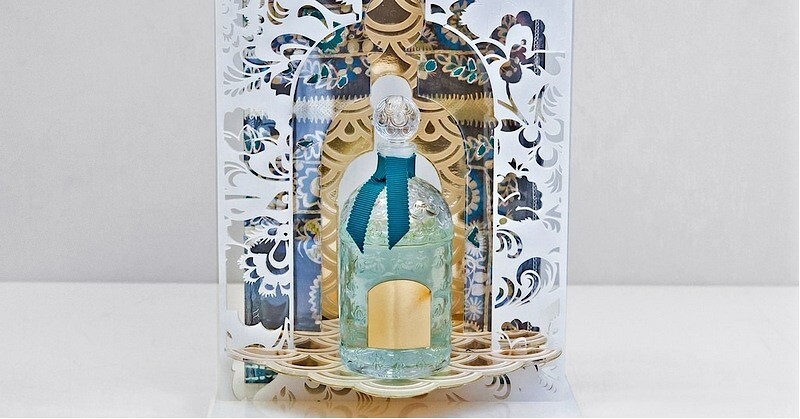 Guerlain Baiser de Russie — женственный и сияющий аромат Москвы